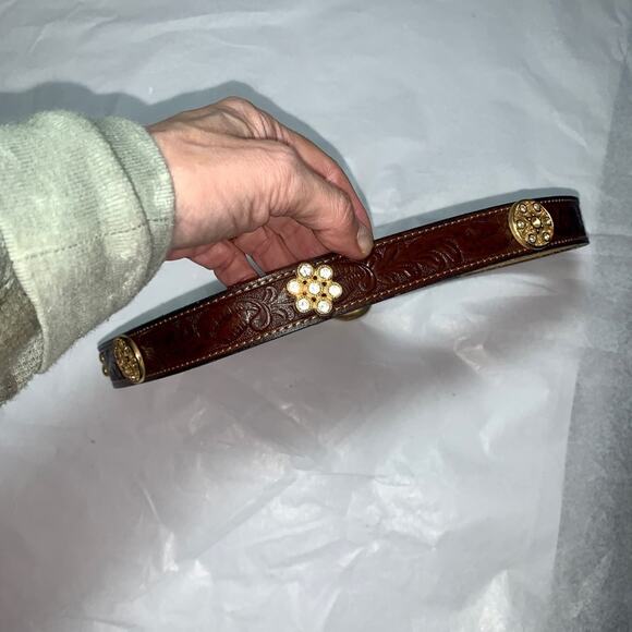 JILL STUART VINTAGE 80’s TOOLED LEATHER BELT WITH JEWELS - WESTERN GLAM! - Picture 5 of 16
